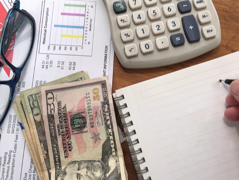 Financial Resolutions: Setting Achievable Money Goals for the New Year