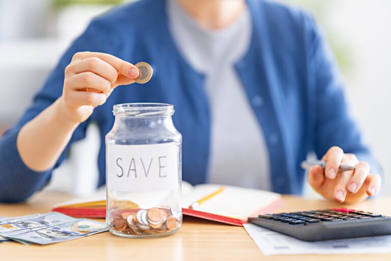 Kickin’ Kash: How This Stay-at-Home Mom Earns Fun Money for Her Family